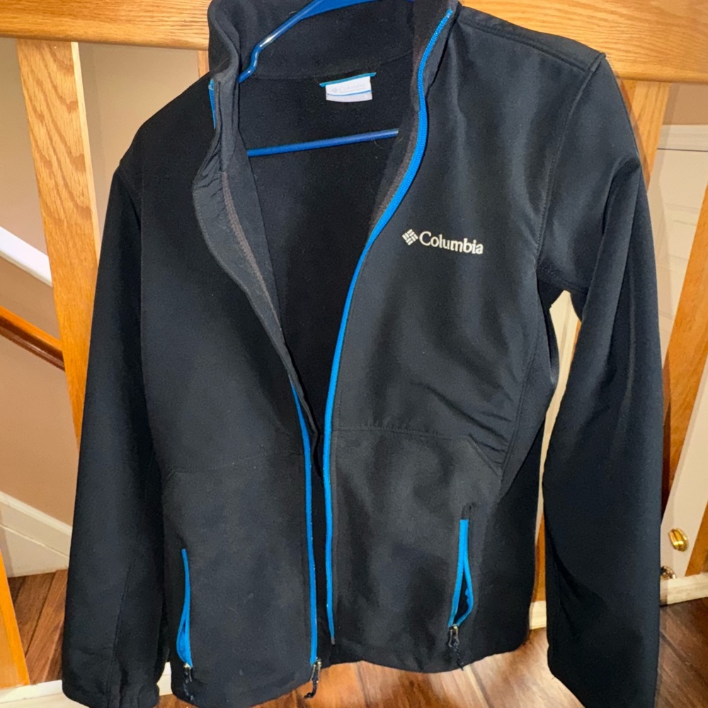 Mens Small | Columbia Black Jacket with Blue Accents